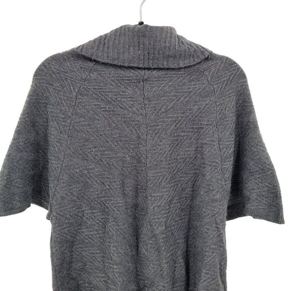 Dana Buckman Cowl Poncho Sweater Top S Gray Leather Metal Detail Textured - Picture 8 of 9
